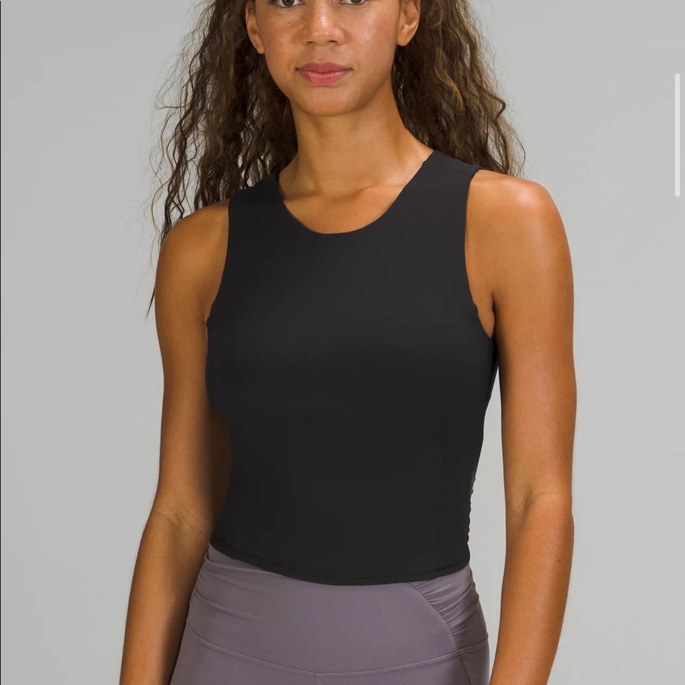 LULULEMON NULU TWIST-BACK YOGA TANK TOP*LIGHT SUPPORT, C/D CUPS